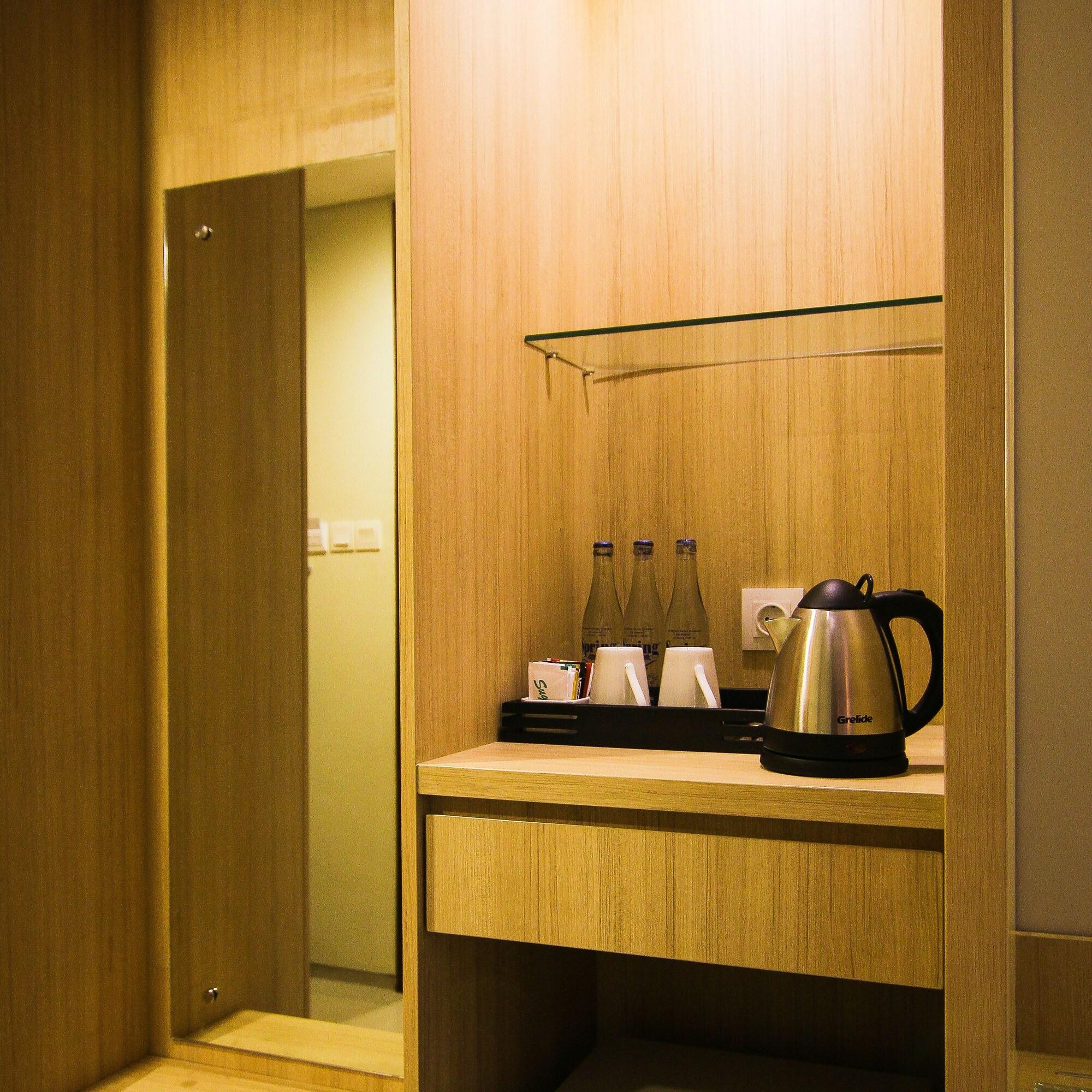 The Kana Kuta Hotel Экстерьер фото