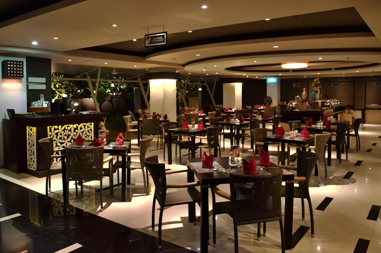 The Kana Kuta Hotel Экстерьер фото