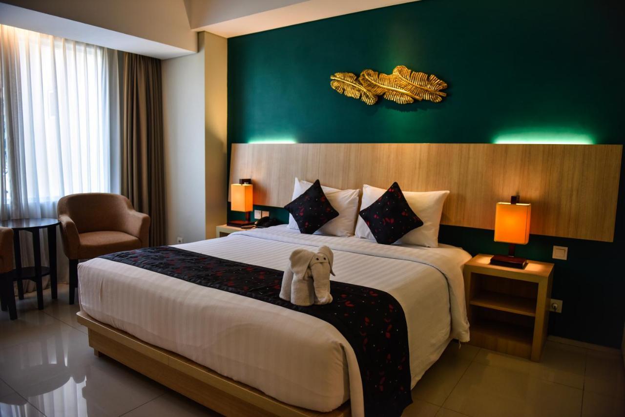 The Kana Kuta Hotel Экстерьер фото