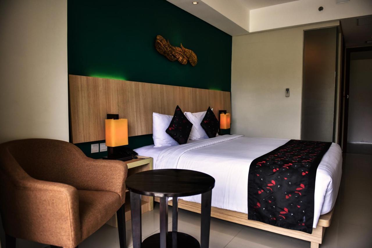 The Kana Kuta Hotel Экстерьер фото