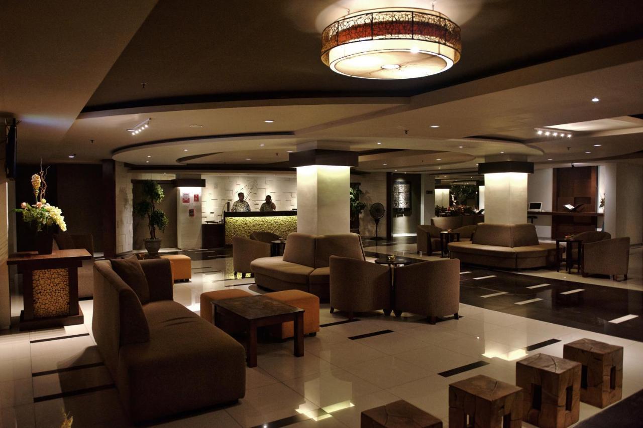 The Kana Kuta Hotel Экстерьер фото