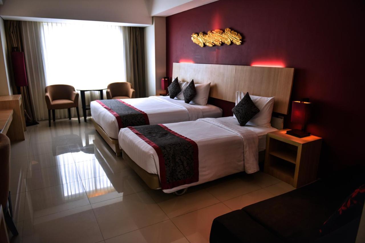 The Kana Kuta Hotel Экстерьер фото