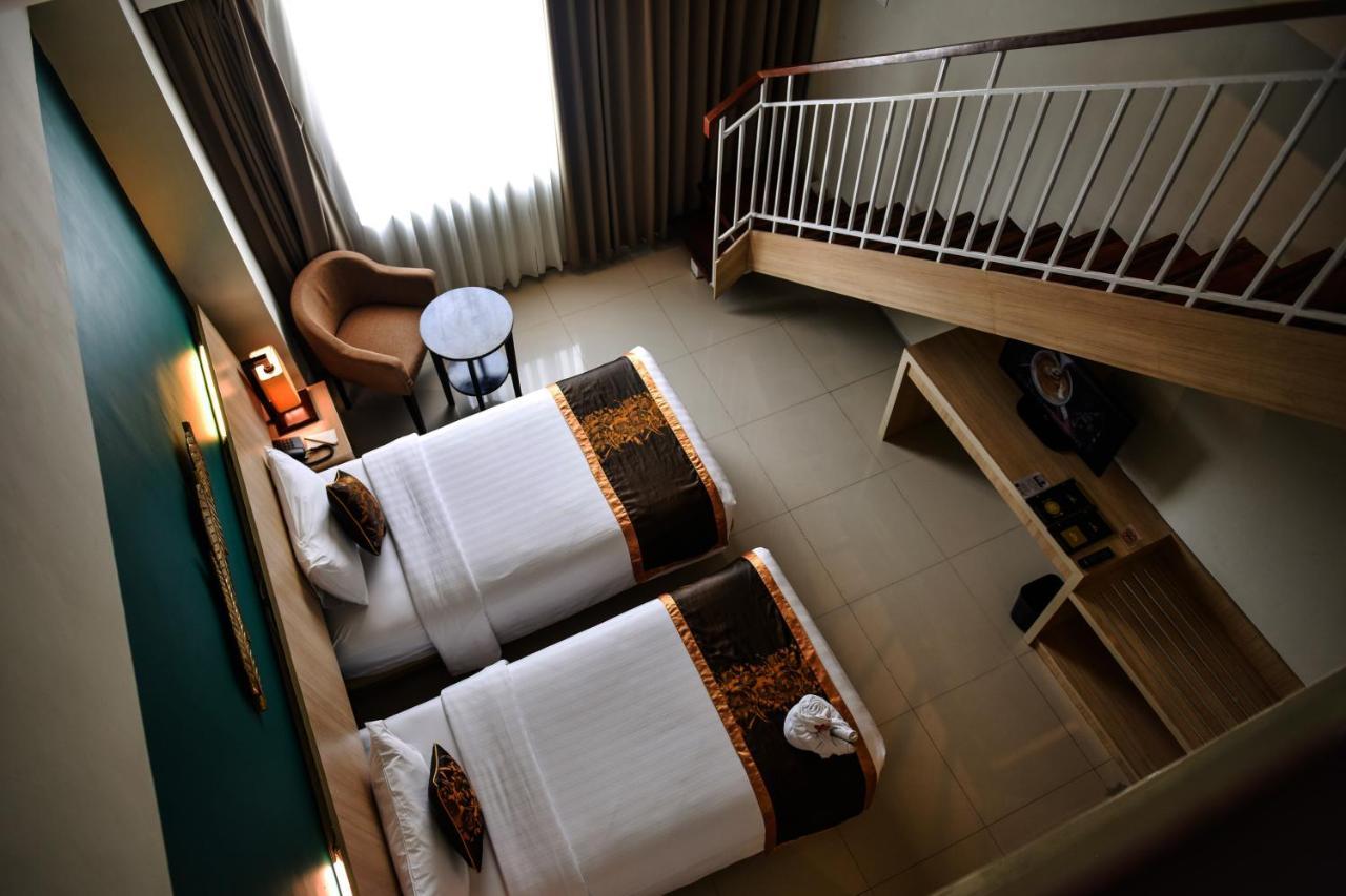 The Kana Kuta Hotel Экстерьер фото
